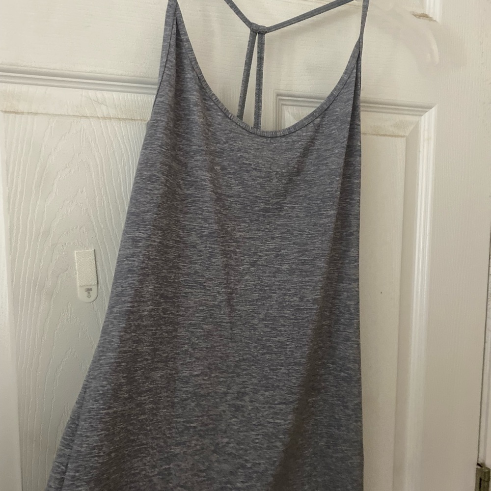 Nike Tank Top // Condition: very good